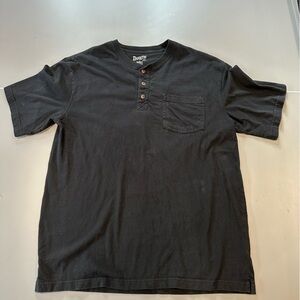 Duluth Men’s Black Relaxed Fit Henley Longtail Tee